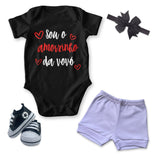 Kit Luxo Sou o Amorzinho da Vovó com Body, Tênis, Shorts e Laço