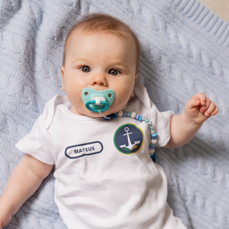 Kit Luxo Marinha com Body, Tênis, Calça e Laço (opcional)