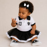 Kit Luxo Body Bebê Oficial Polo Atlético Mineiro Menina – Saia, Tênis e Laço